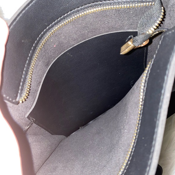 Leather Crossbody Bag - Picture 3 of 3